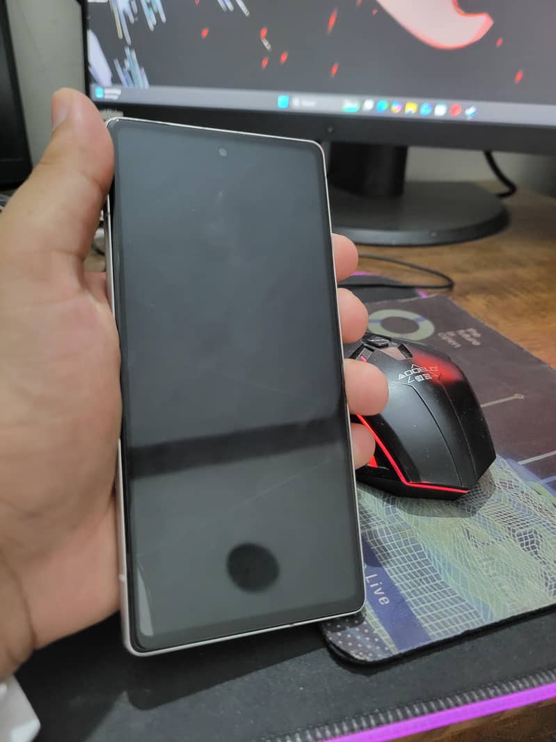 Google Pixel 7a 4