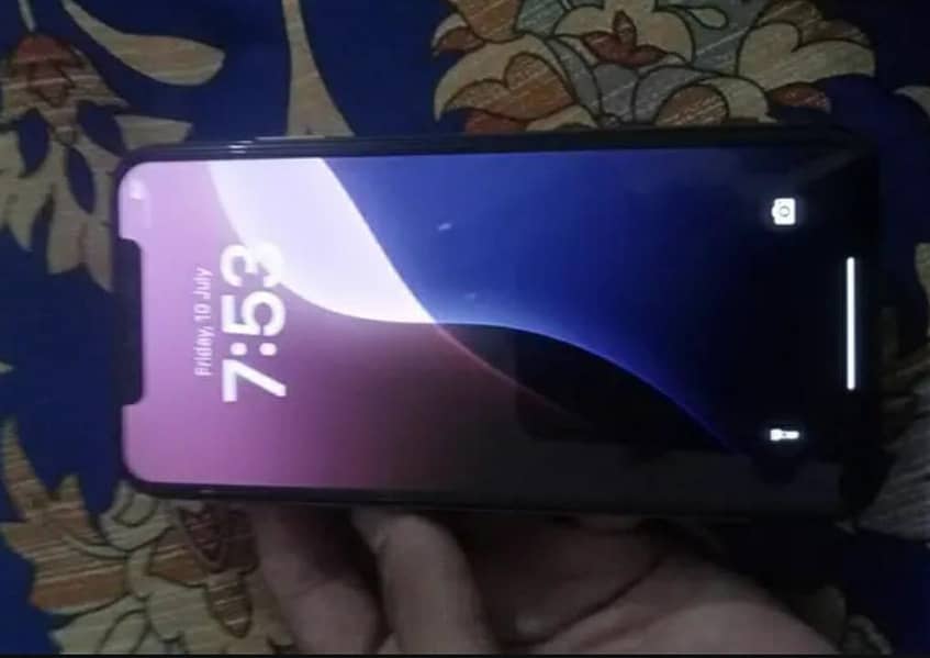 Apple iPhone X 0