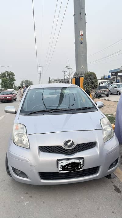Toyota Vitz 2010