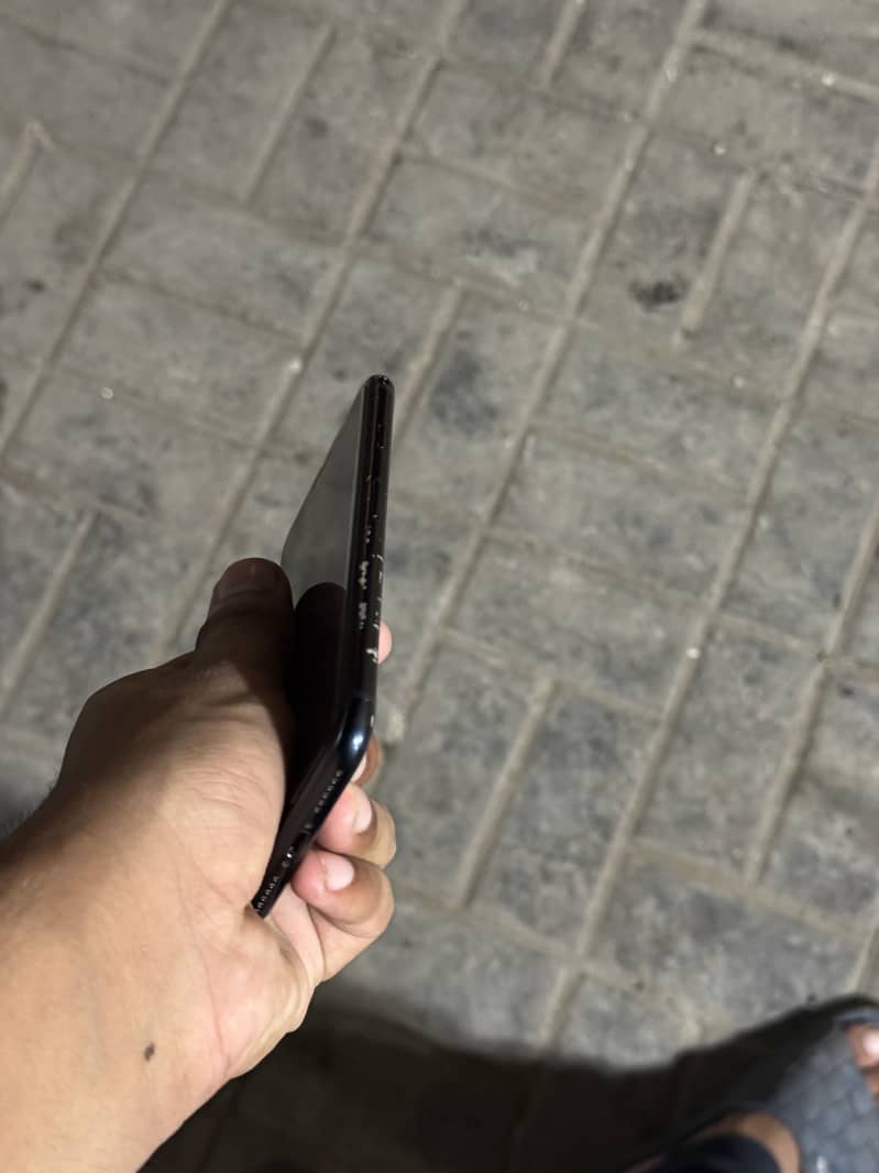 iPhone SE 3rd Generation 3