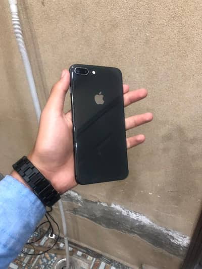 Apple iPhone 8 Plus