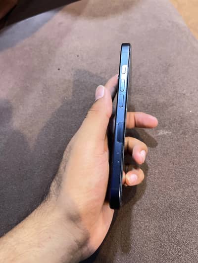 Apple iPhone 16 Pro