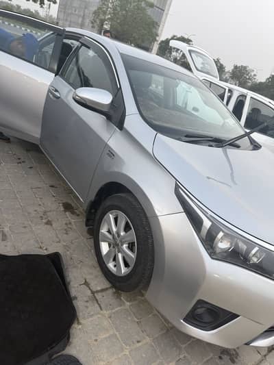 Toyota Corolla Altis 2016 Almost Total genuine
