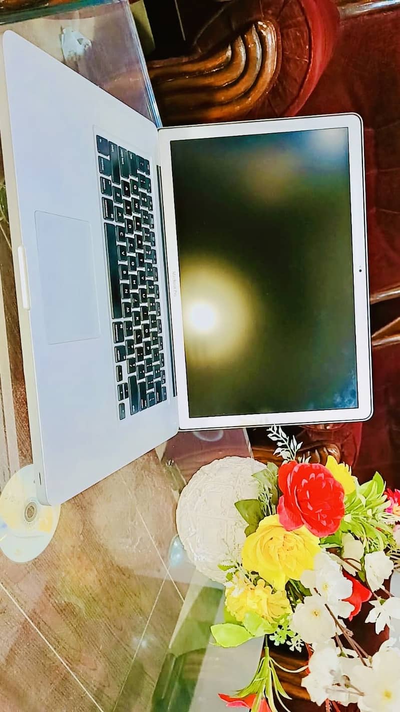 Laptop 16