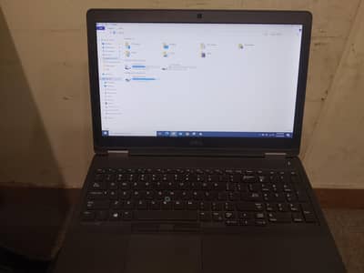 Dell Laptop 5570/5580