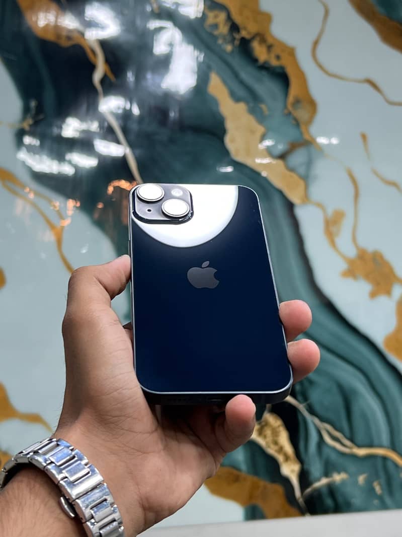 Apple iPhone 14 1