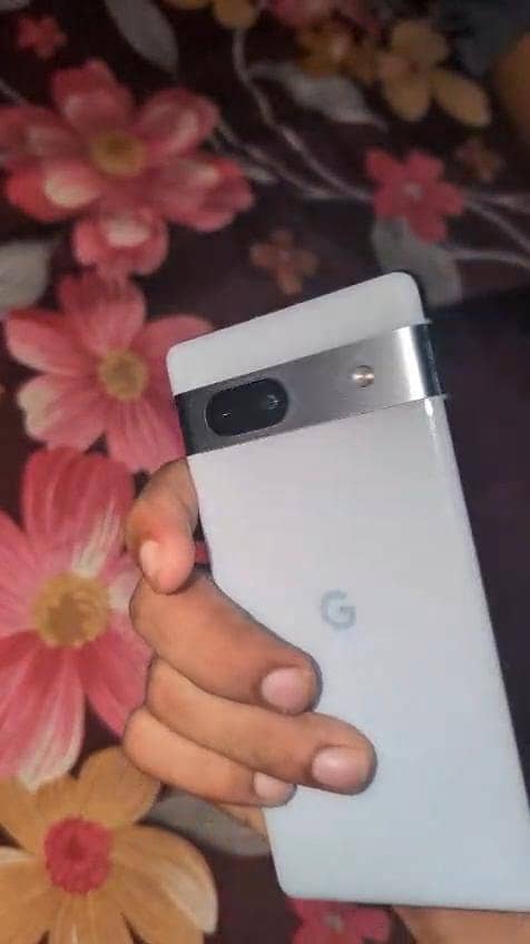 Google Pixel 6a 1