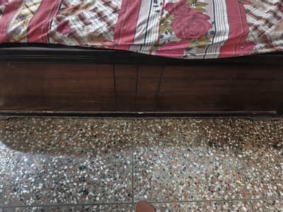 double bed with matress