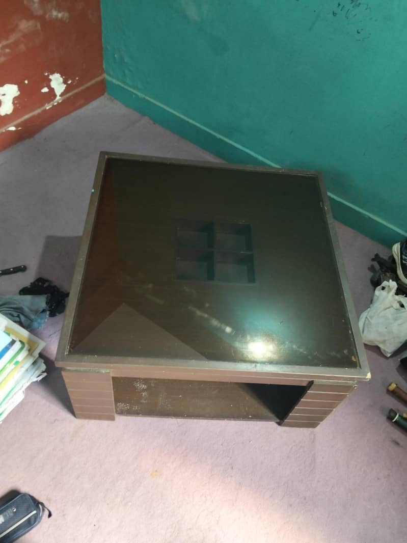 center table 0