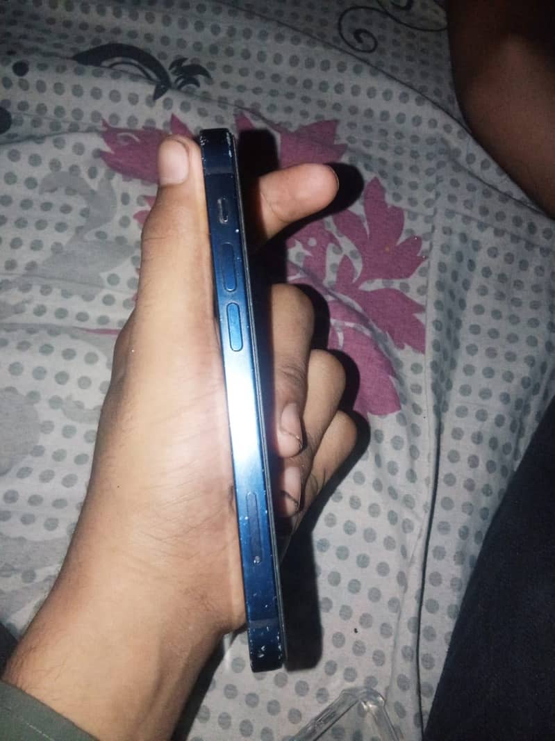 Apple iPhone 12 mini 5
