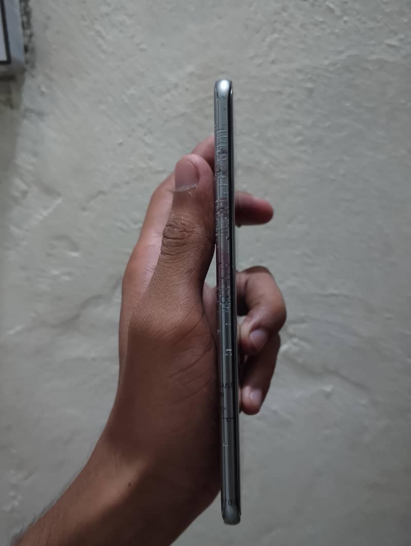 Tecno spark 40pro plus 3