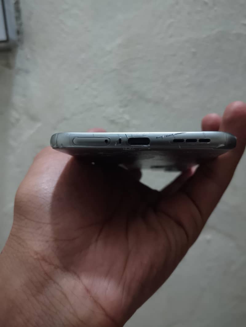 Tecno spark 40pro plus 4