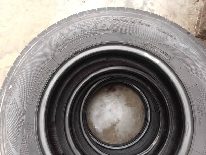 4 tyres 2
