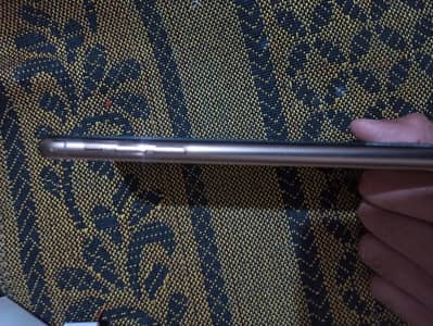 I phone 11 pro max 10/9 condition 64 gb(03116688513)(03062127648)urgnt