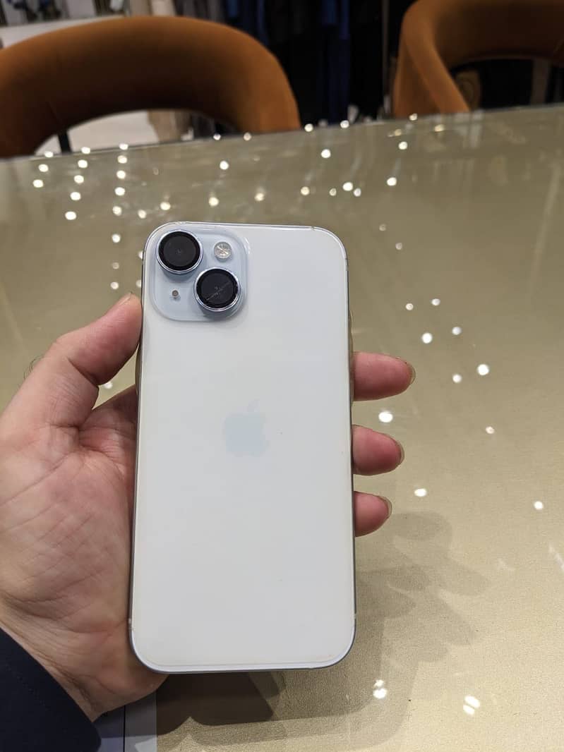 Apple iPhone 15 1