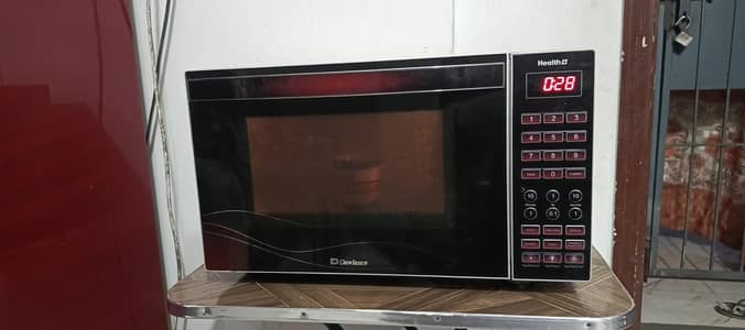 Dawlance 2 in 1 microwave grill oven