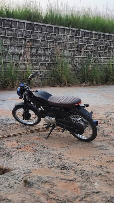 Modified Cafe racer