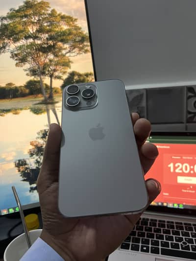 Apple iPhone 15 Pro Max