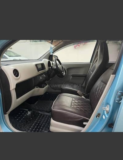 Toyota Passo 2012