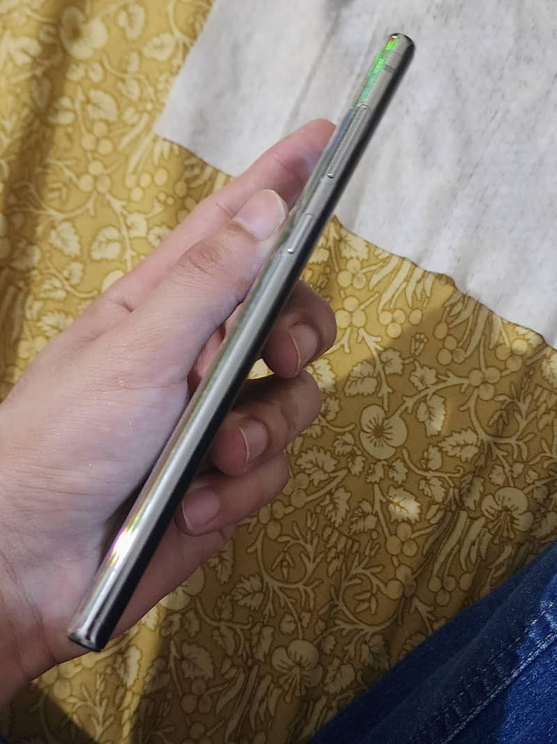 Samsung Mobile Note 10 2