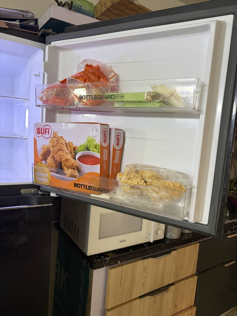 Refrigerator 7