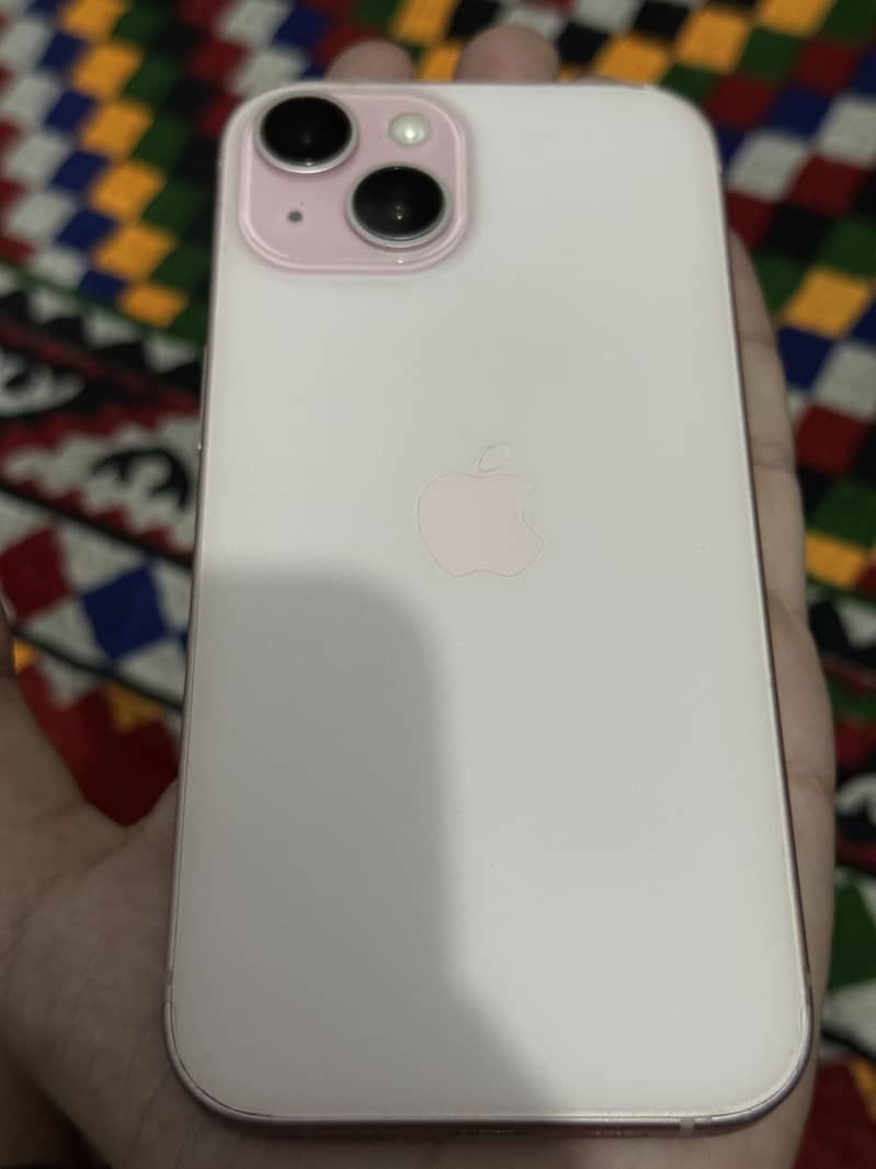 Apple iPhone 15 1