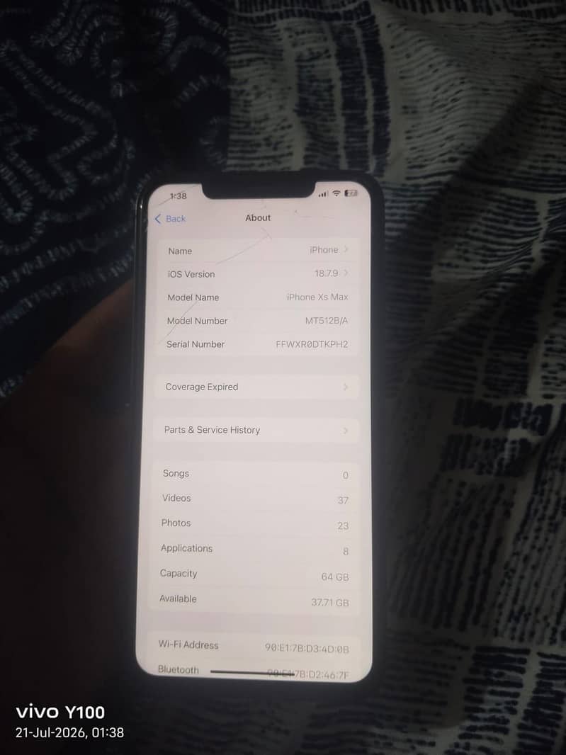 Apple iPhone XS Max 4