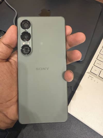 Sony 1 VII