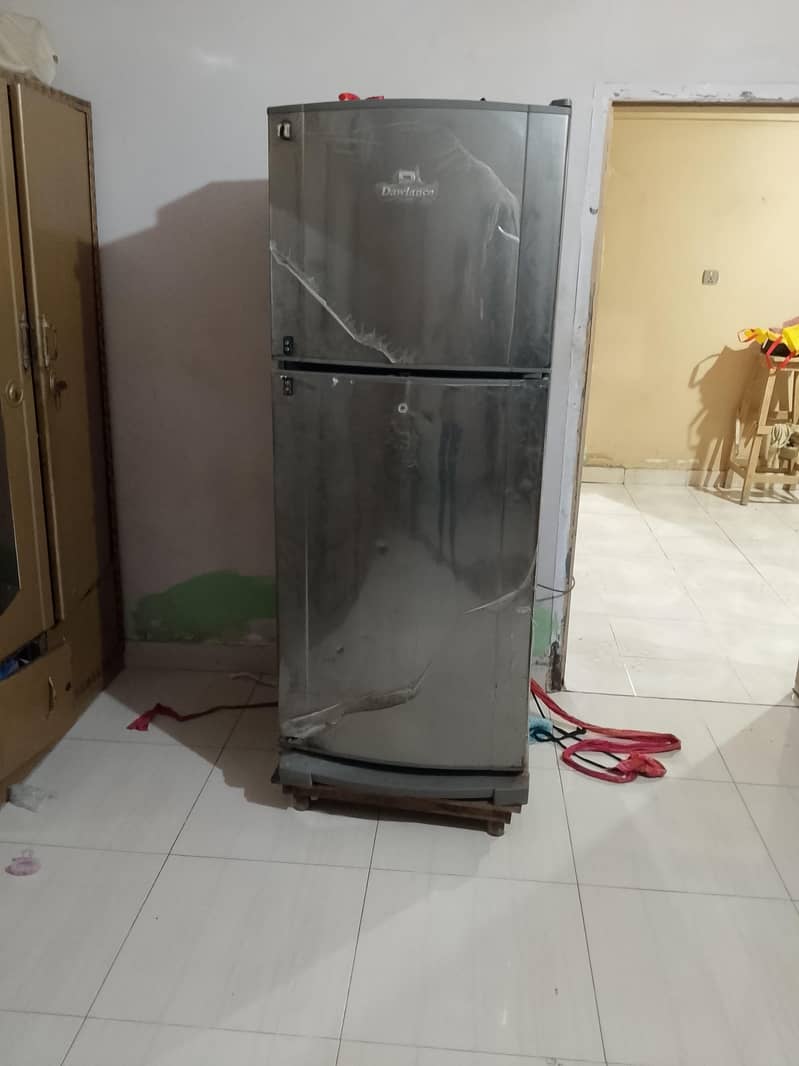 refrigerator 0