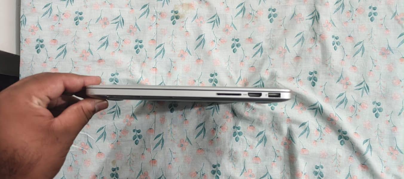 Apple Macbook Pro 2