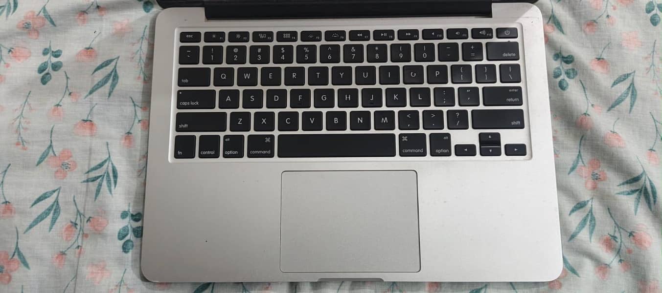 Apple Macbook Pro 5