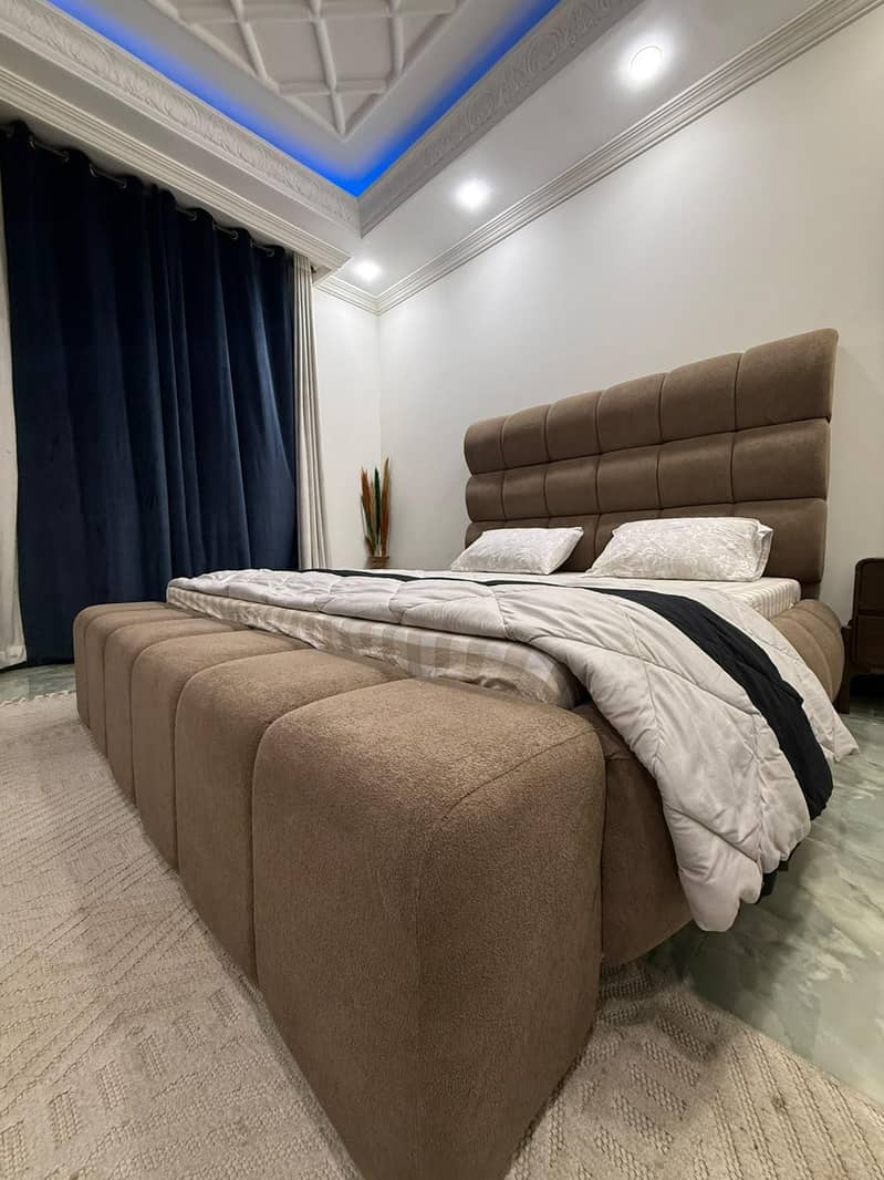 king bed 1