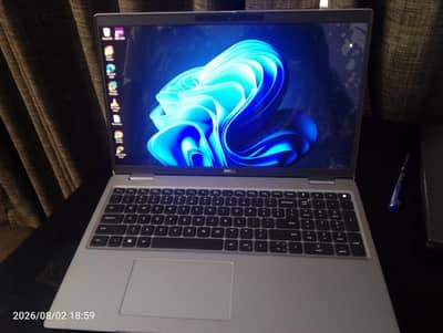 Dell latitude 5520 i7 11th Gen