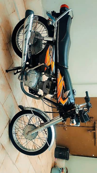 Honda CG 125 2021 Model – Total Genuine – Excellent Condition