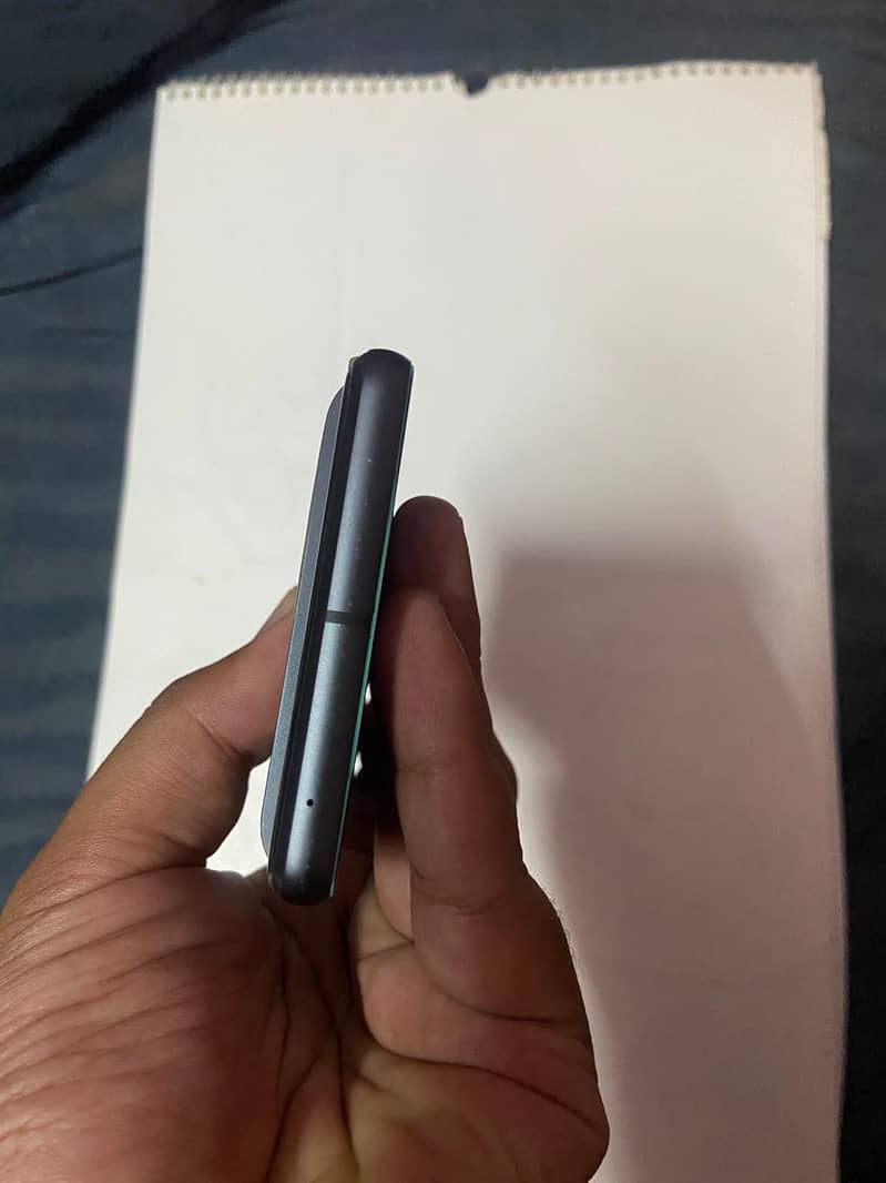 Google Pixel 7 5