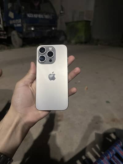 Apple iPhone 15 Pro