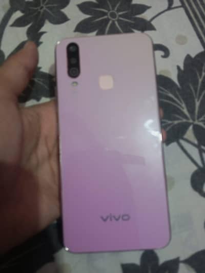 Vivo Y17