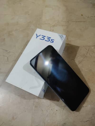 I am selling my Vivo y33s 8/128 pta approved