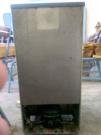 mini or Bed room fredge for sale (General)