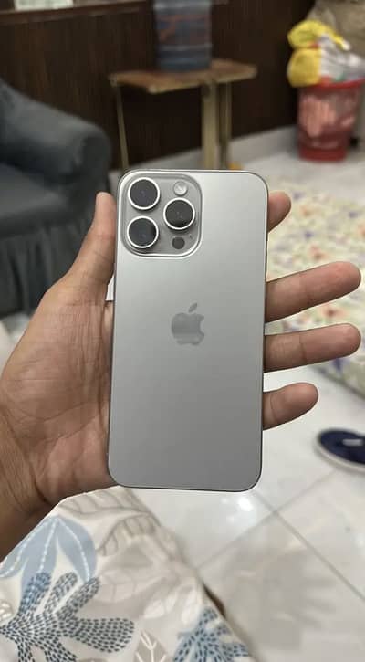 Iphone 15 pro max 256gb Factory unlock
