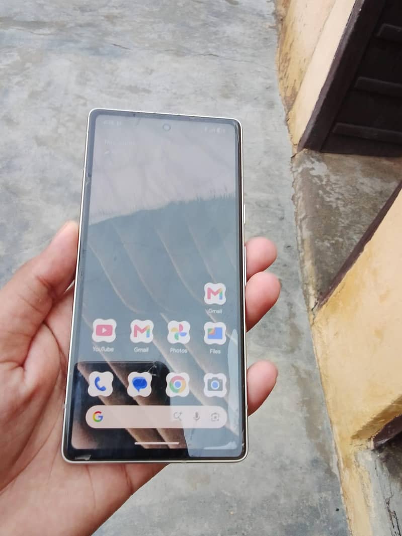 Google Pixel 7a 1