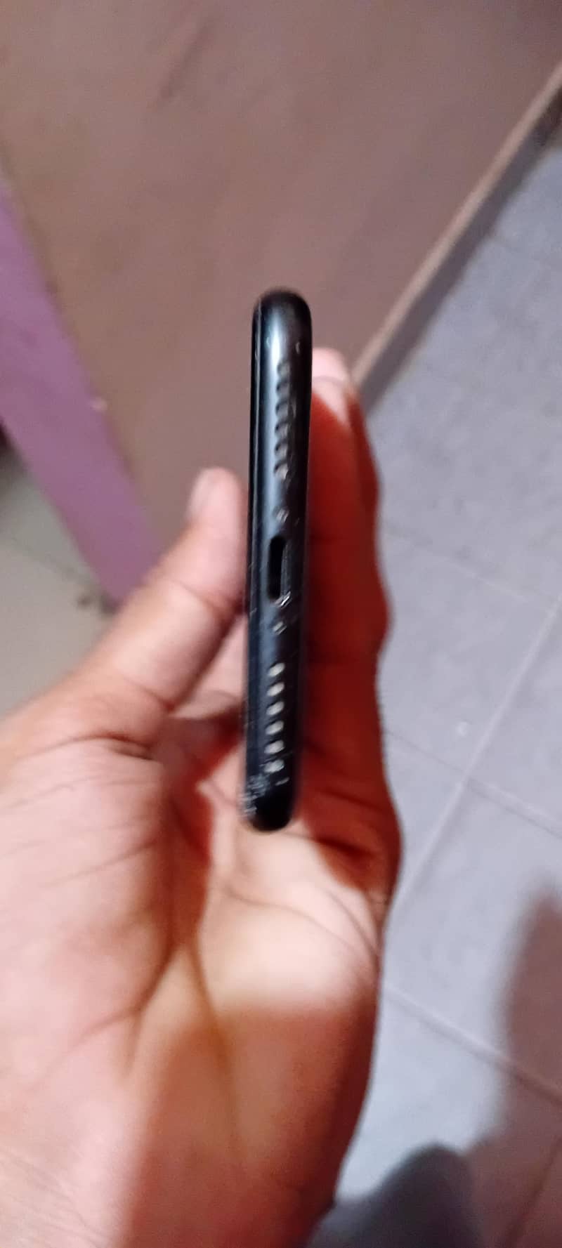 Apple iPhone 7  6