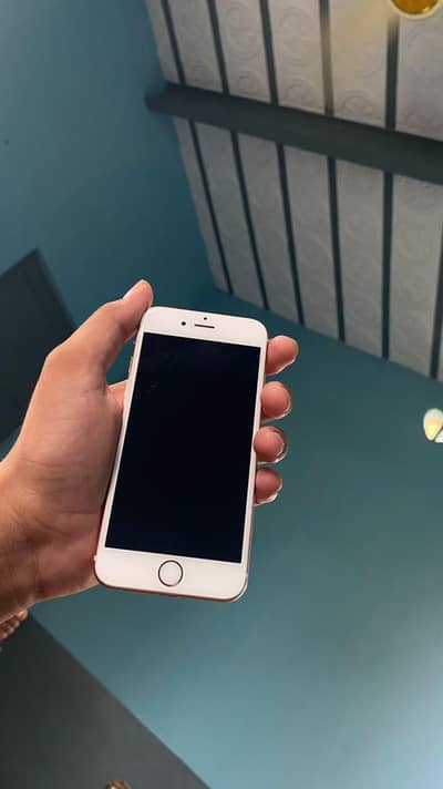 Apple iPhone 6S
