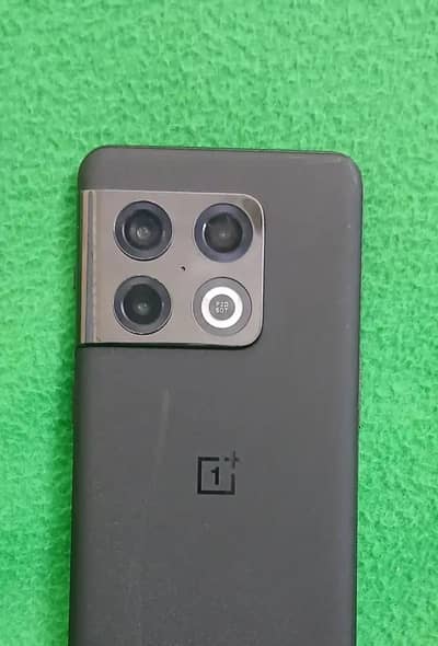 One Plus 10 Pro