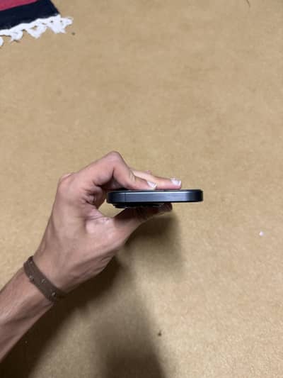 Apple iPhone 15 Pro