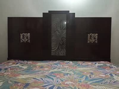 King Size Double Bed Table Read Complete Discrip
