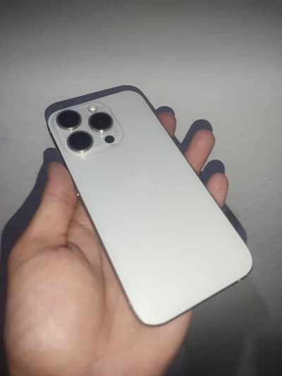 Apple iPhone 15 Pro