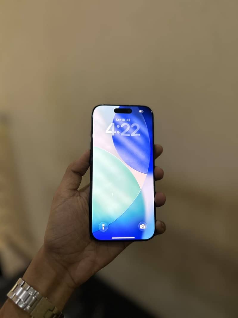 Apple iPhone 17 Pro 1