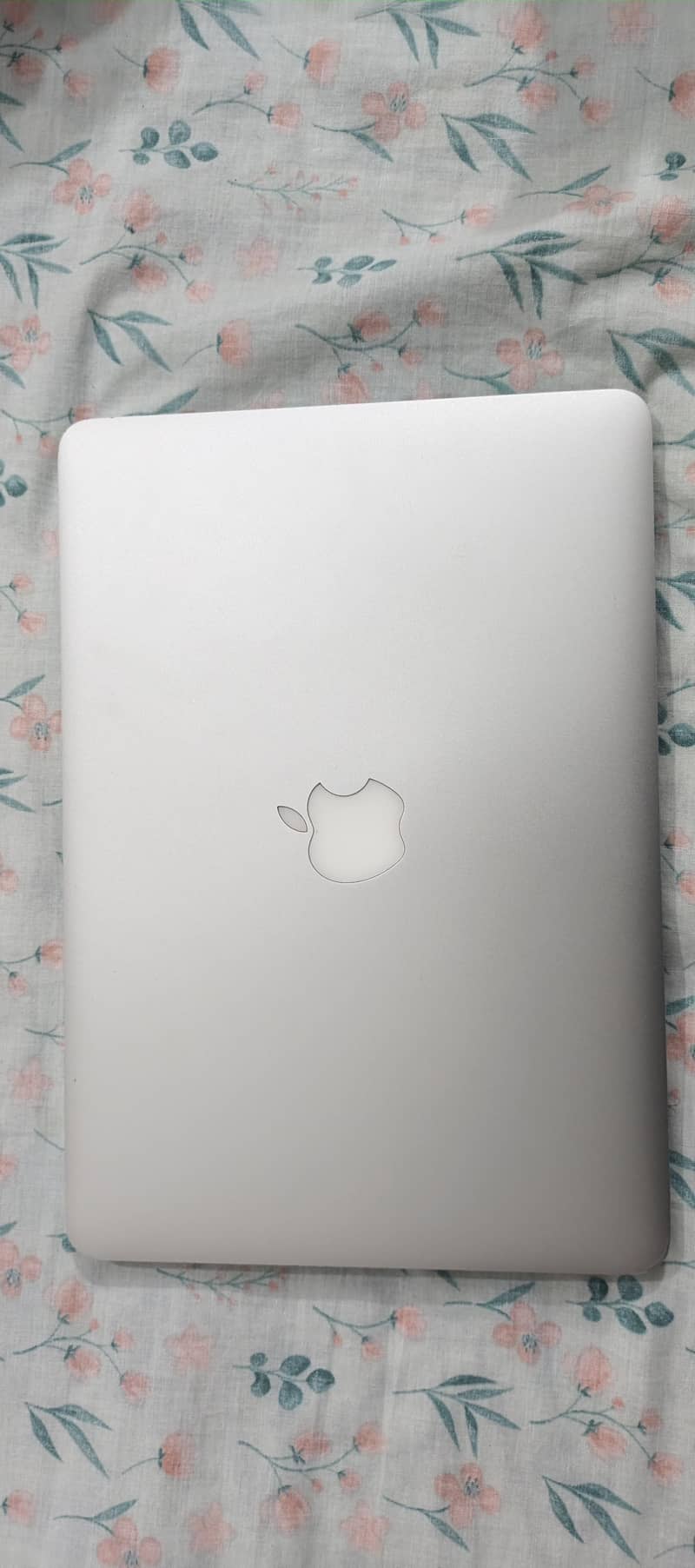 Macbook pro 0