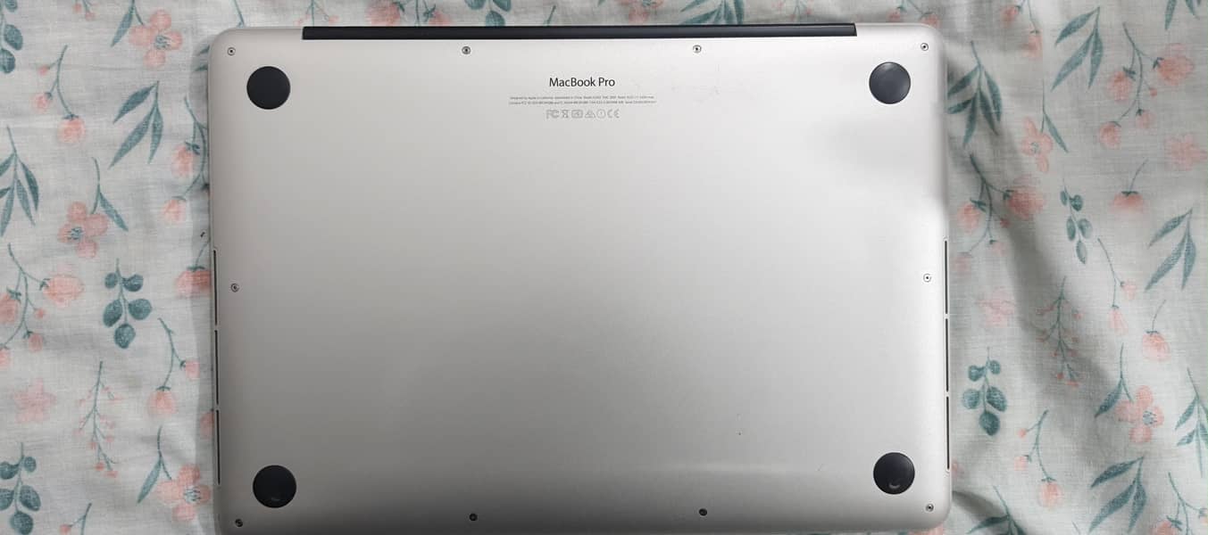 Macbook pro 1